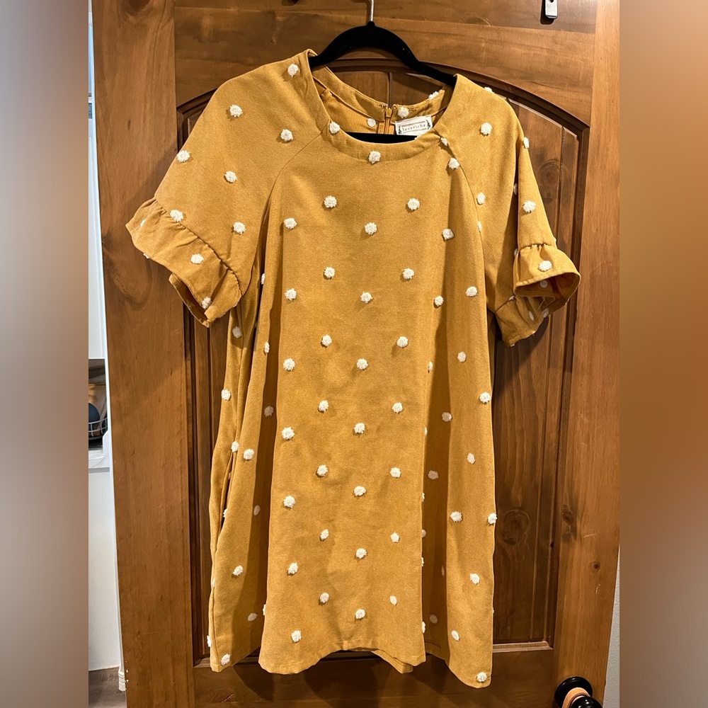 gold Polk a dot dress with pockets